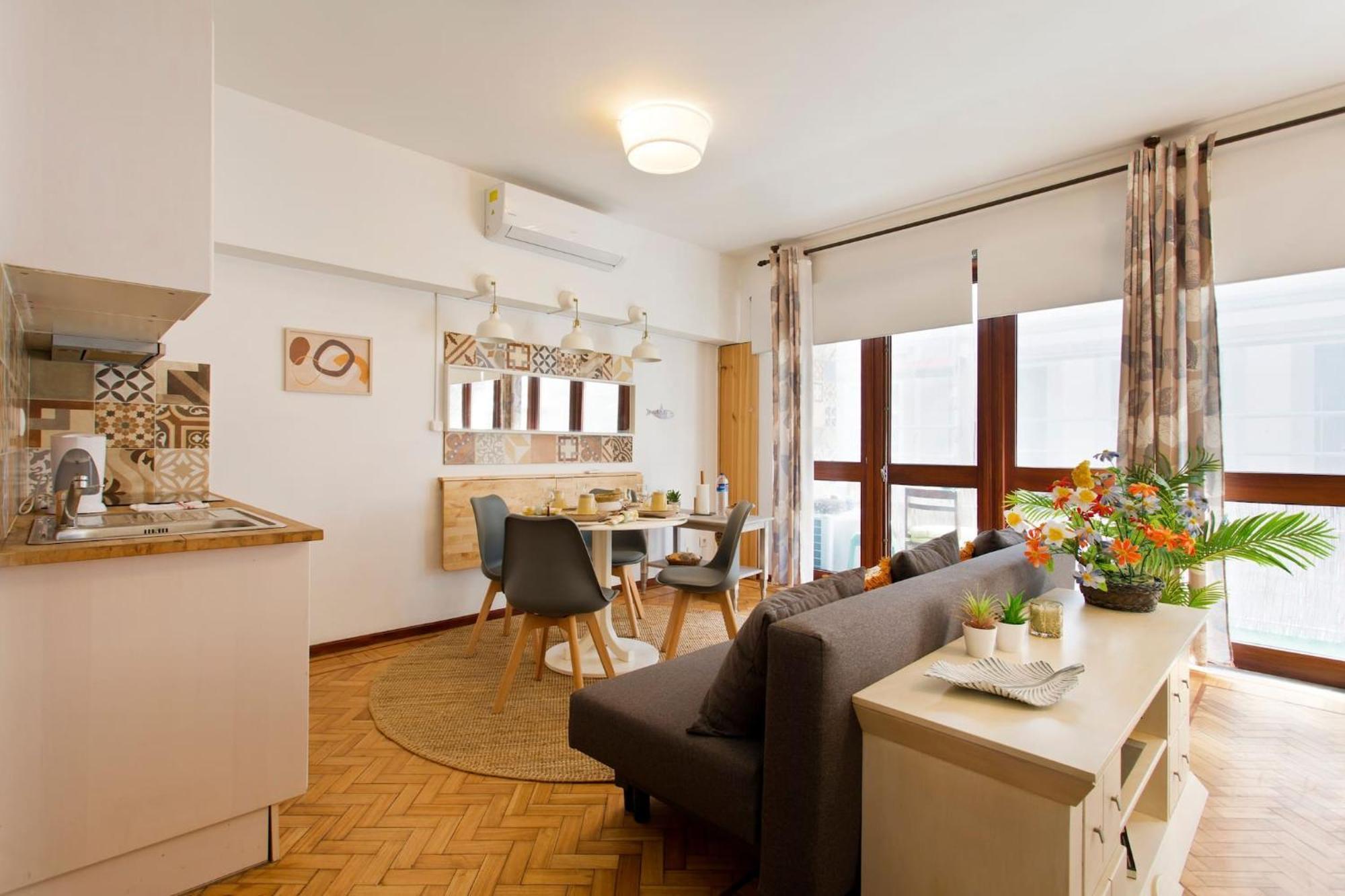 Aposentus - Downtown Bright Apartment Порто Екстериор снимка