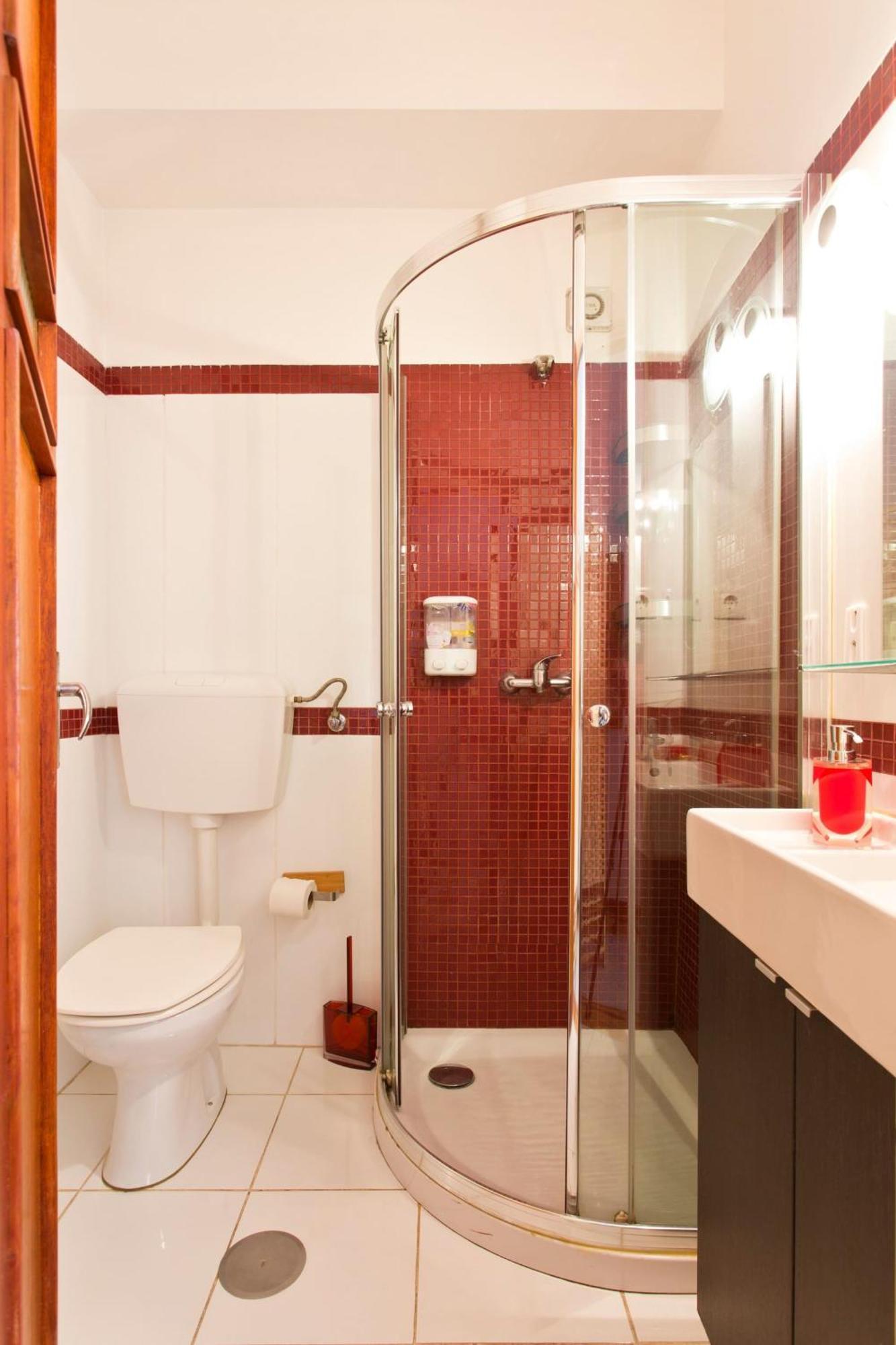 Aposentus - Downtown Bright Apartment Порто Екстериор снимка